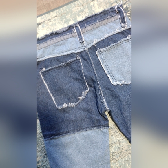 NWT Patchwork Blue Jeans - Picture 9 of 9